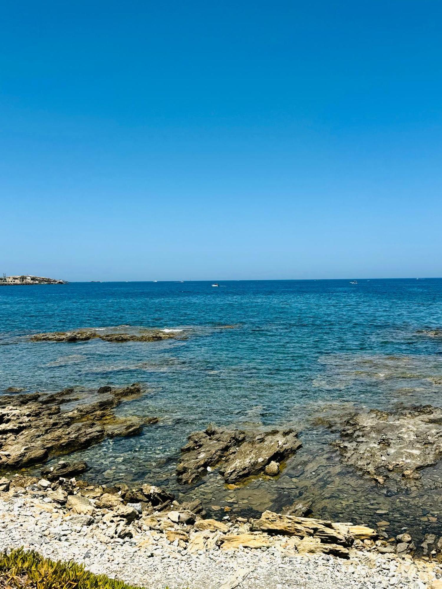 Lunar Hotel Χερσόνησος Εξωτερικό φωτογραφία